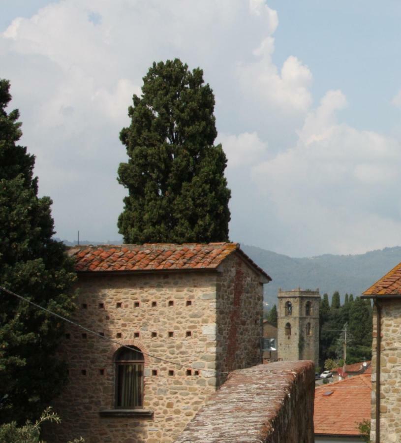 Affittacamere Gir Di Mura Montecatini Terme Bagian luar foto